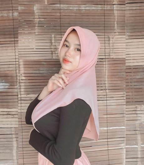 Elvara Caliva beste porno galerien