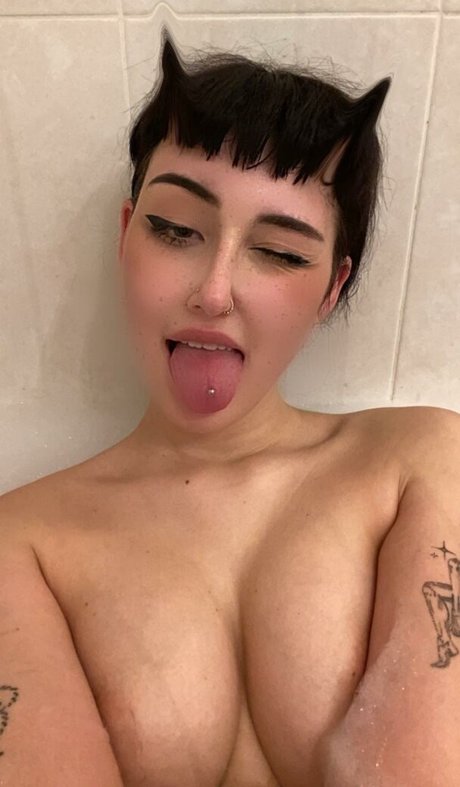 Trinadest Elisa heiße schöne bild