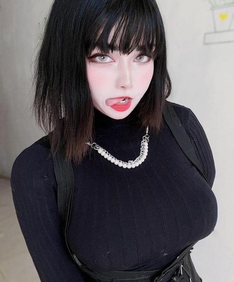 Milliamich kostenlose akt bild