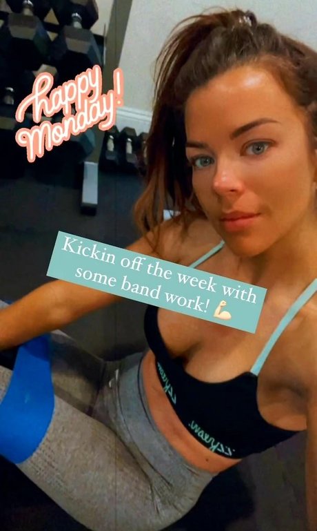 bikini ginger onlyfans nackt sexy galerien