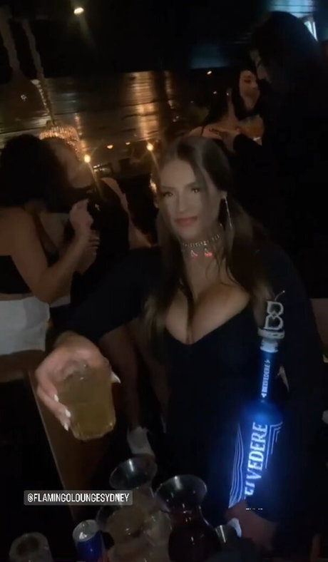 sex asiatische onlyfans heiße nackt bilder