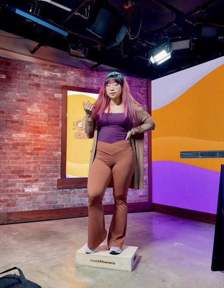 Stella Chung perfekte porno fotos