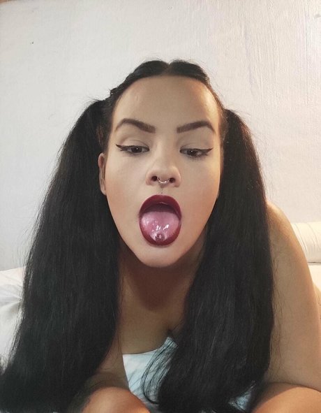 ts lilyuw88 hd nacktheit fotos