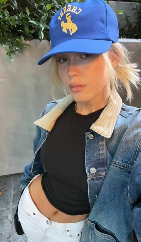 schöne titten nur fans kunst kostenlose archiv