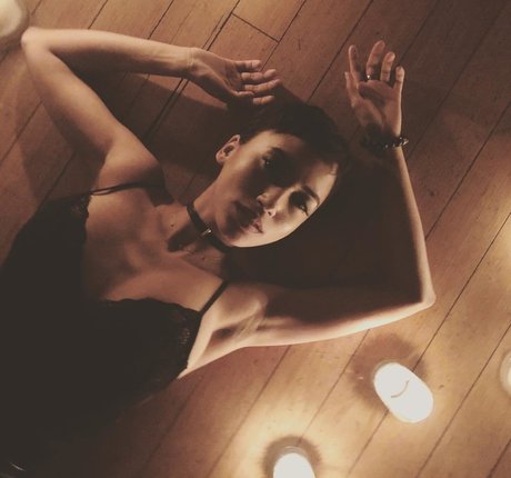 Andy Allo schöne pornostar fotos