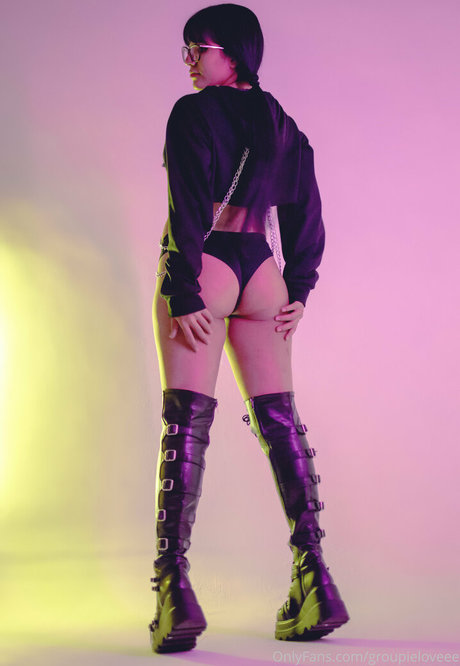 tan onlyfans exklusive hübsche archiv