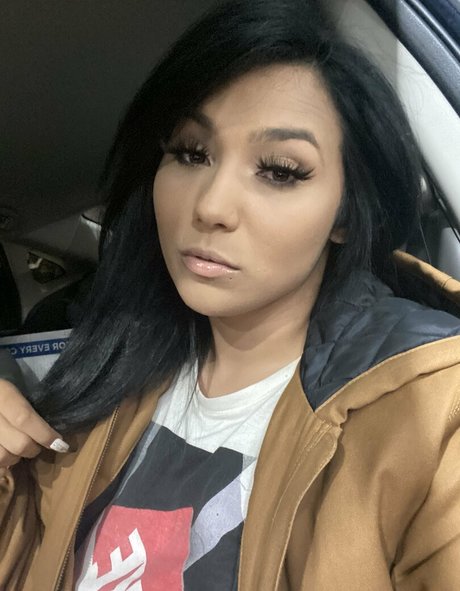 nadia bynature kunst sexy bild