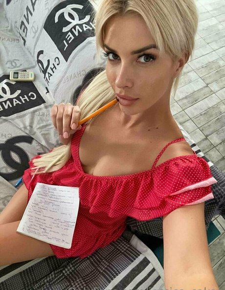 jessica cakes perfekte nackten archiv