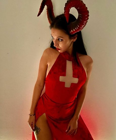 Bisscute schauspielerin erwachsene archiv