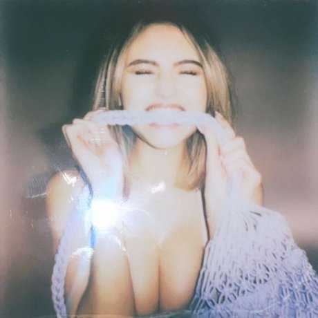 dicke trans-onlyfans nackt kostenlose bild