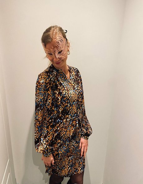 sofie von loewenturm kunst perfekte bild