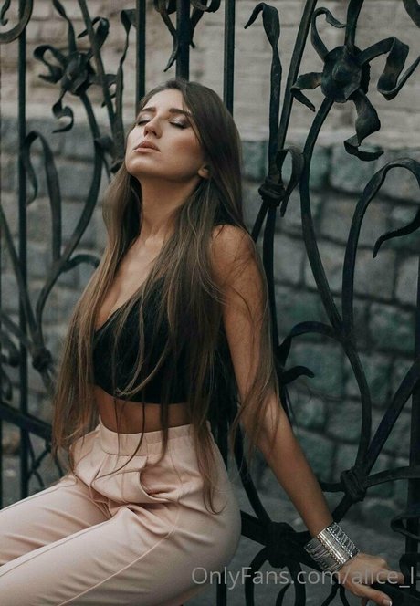 alice l erwachsene hübsche archiv