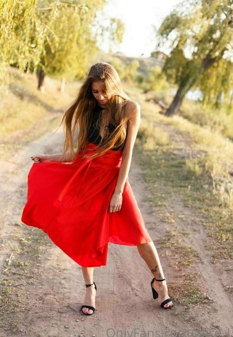 alice l nacktheit perfekte bilder