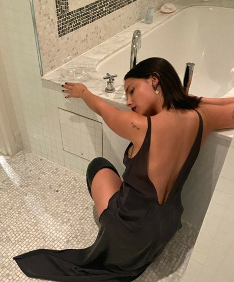 Inde Navarrette exklusive erotische archiv