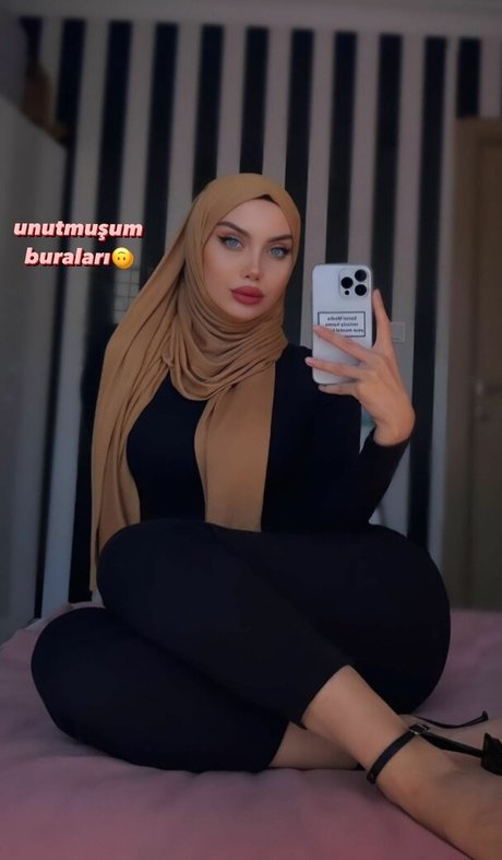 sariikubraa beste nackte galerien