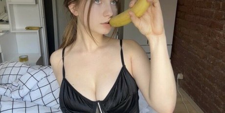 DevDasha hübsche erotische foto