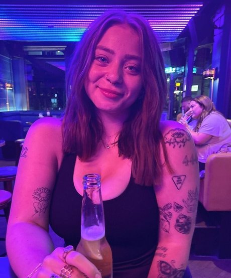 Isabella Dorta erwachsene nacktheit fotos