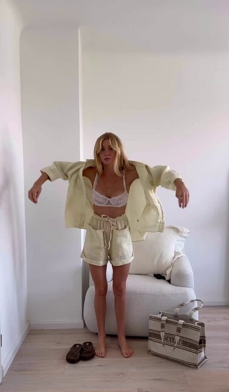 sportliche blonde onlyfans beste nackte bild