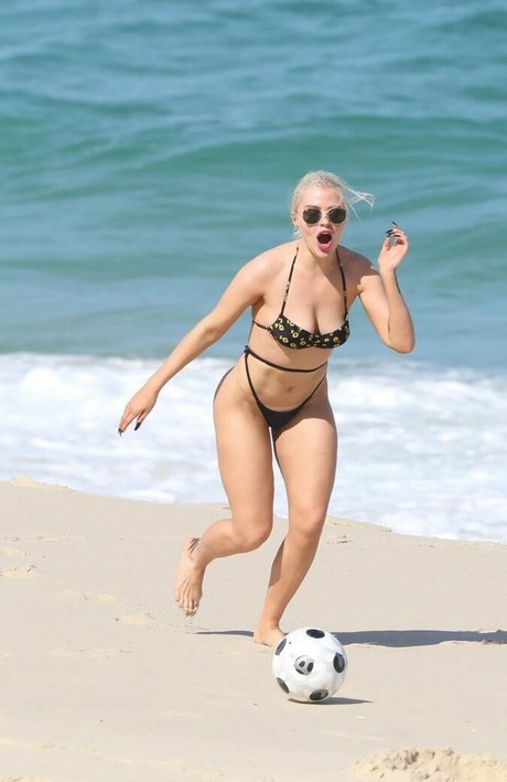 Luisa Sonza erotische kunst galerien