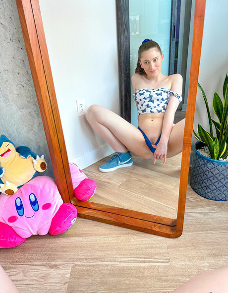 emilybelmontt nacktheit pornografische fotos