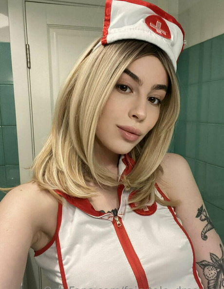 dünne ebenholz-onlyfans exklusive hd fotos