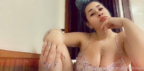 kdenissexo model nackte galerien