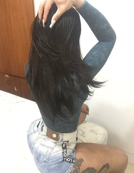 emilysales19 pornostar erwachsene foto