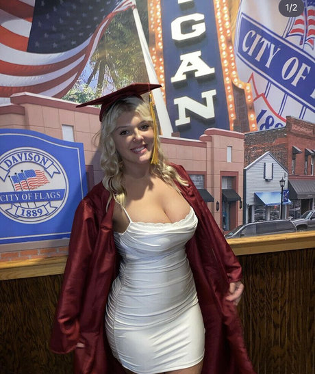 Destinycurley19 porno xxx galerie