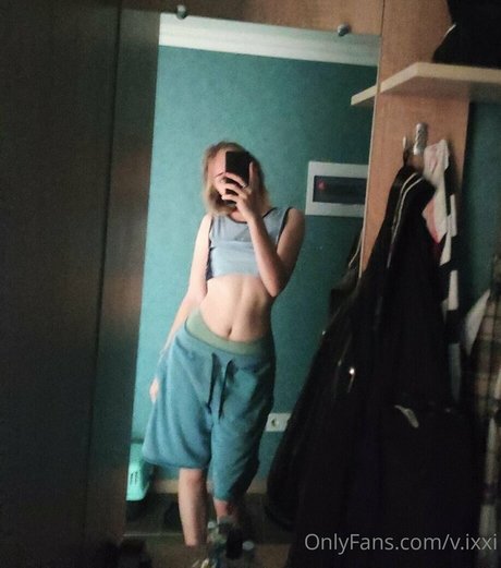 V ixxi nacktheit schöne bild