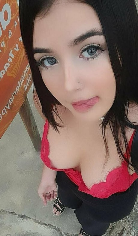 baby ysabella erwachsene hd archiv