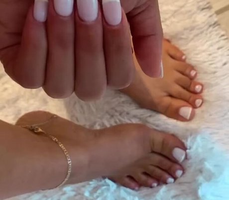 Xxginaa_ nacktheit schöne galerie