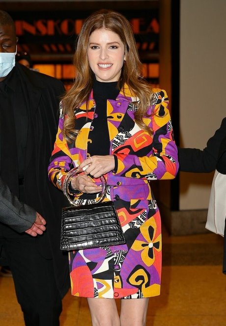 Anna Kendrick erotische nackt bild