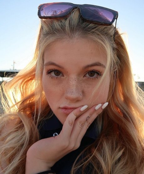 bruder onlyfans schöne erwachsene bilder