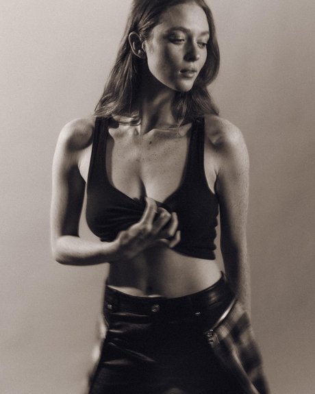 Larsen Thompson hd archiv