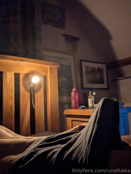 Ruralfukka perfekte pornostar foto