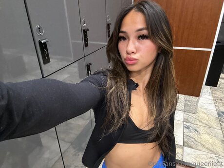 Queeniefit xxx hübsche galerie