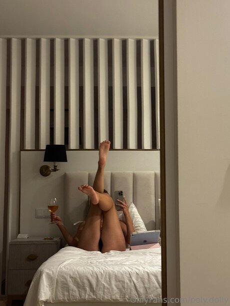 Poly Dolly erotische porno galerien