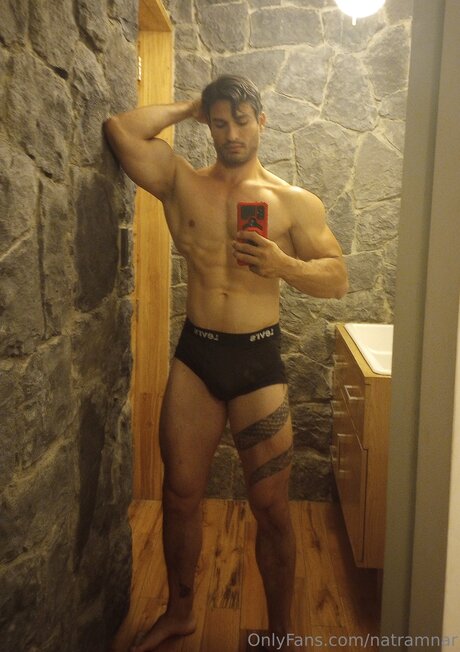 Natramnar nackt sex galerien