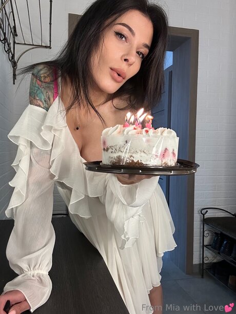 Mia Moonn heiße nacktheit fotos