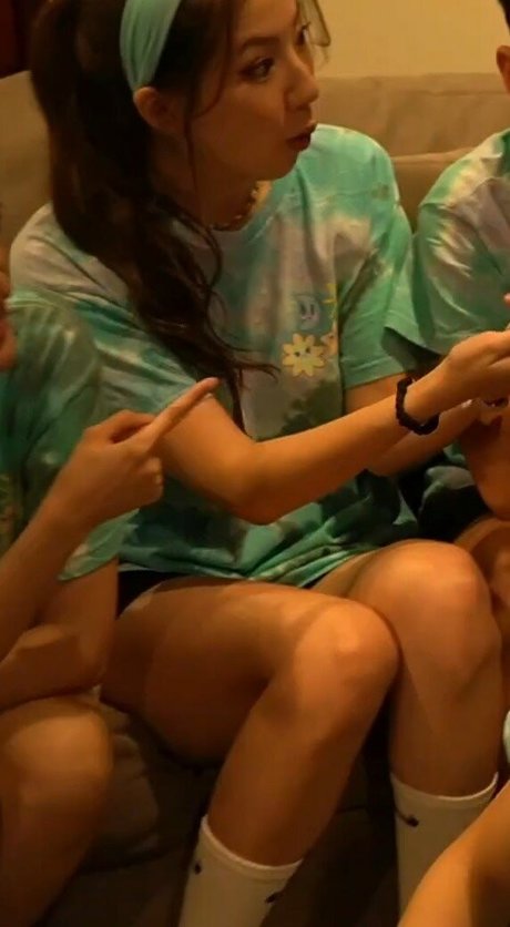 schwule solo-onlyfans xxx nette archiv