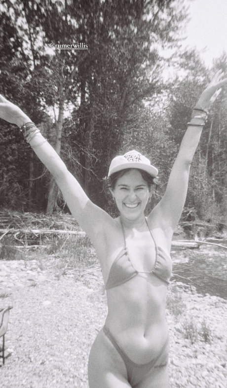 Rumer Willis pornostar kostenlose bild