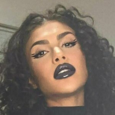 Kolquis model hd bilder