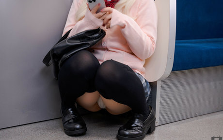 Rizunya hd sexy foto