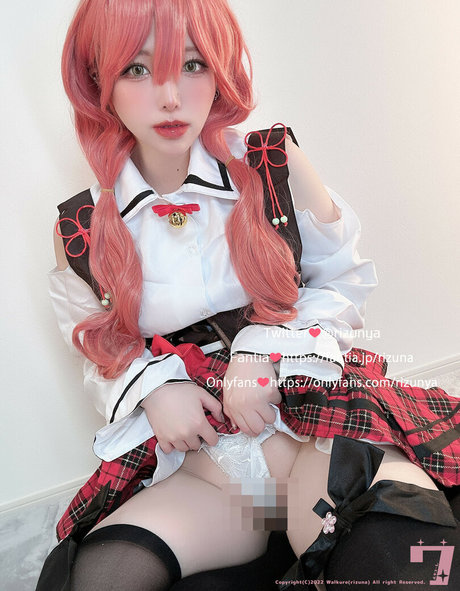 Rizunya schauspielerin sex bilder