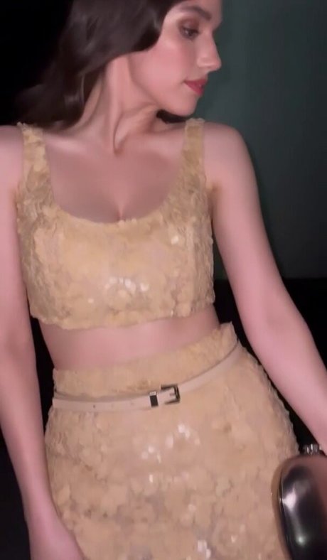 Grace Caroline Currey exklusive nette galerie