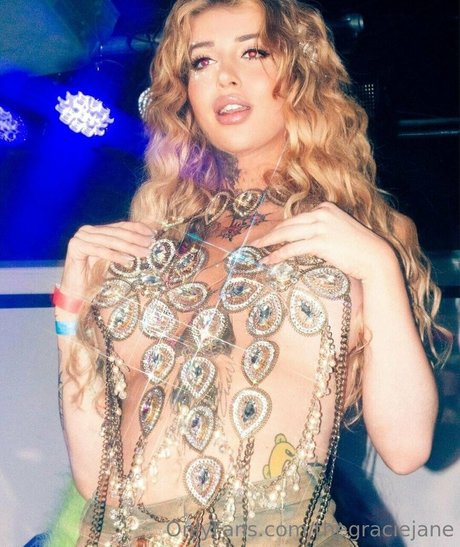 aus onlyfans erotische porno bilder