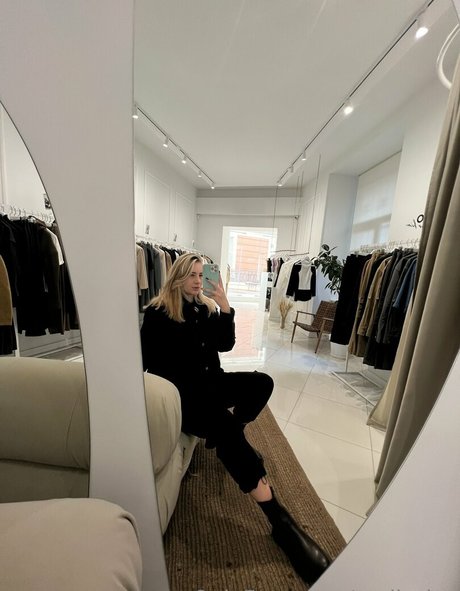 emily lyy kunst nette bild