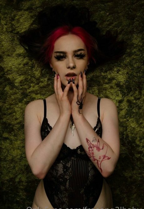 freeang3lbaby schauspielerin porno foto