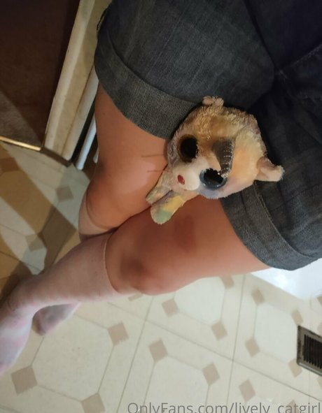 lively catgirl nackt perfekte fotos