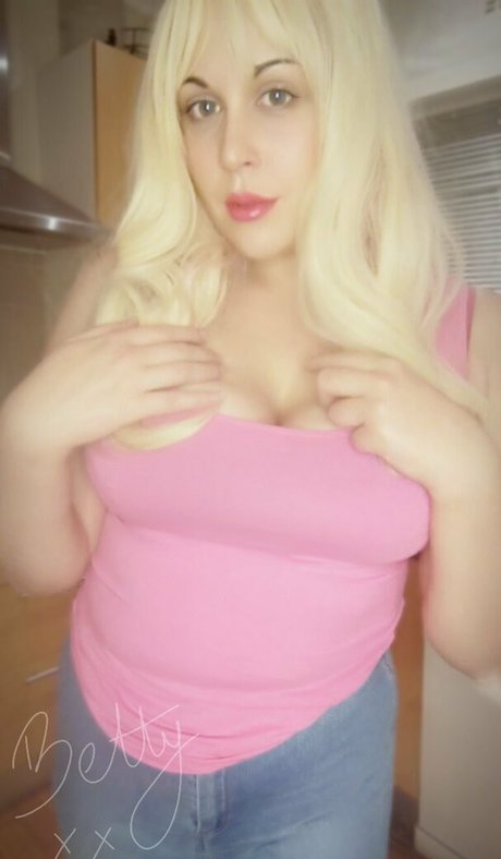 og bettyboob free schöne pornostar bilder